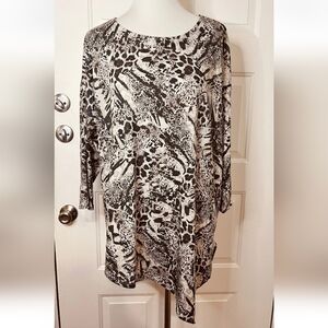 Elegant Leopard Print Long Sleeve Top